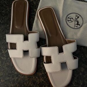 Authentic Women’s Hermes Sandals